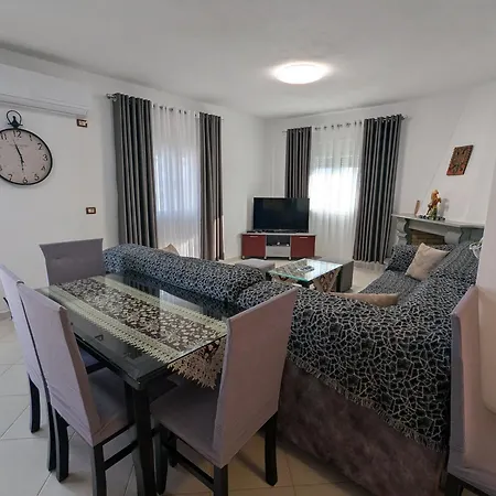 Semesterbostad Relaxvila