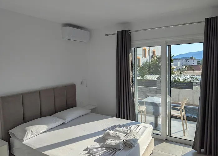 Relaxvila Feriehus Ksamil