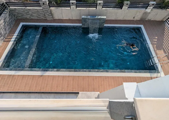 Relaxvila Feriehus Ksamil